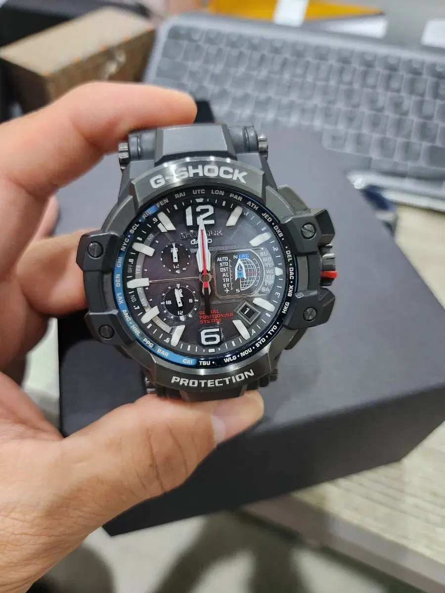 CASIO GPW 1000